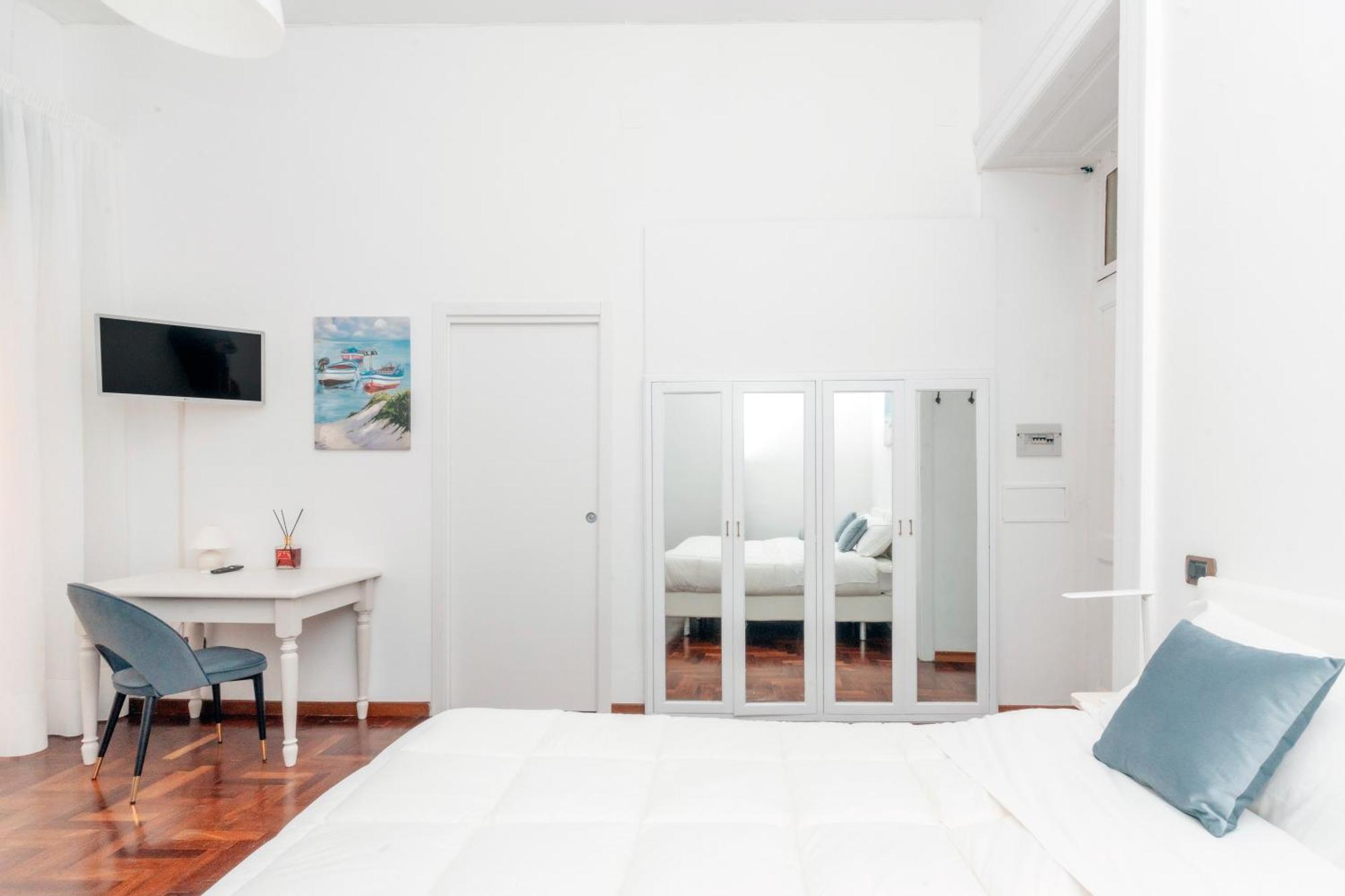 Piazza Tasso Suite Соренто Екстериор снимка